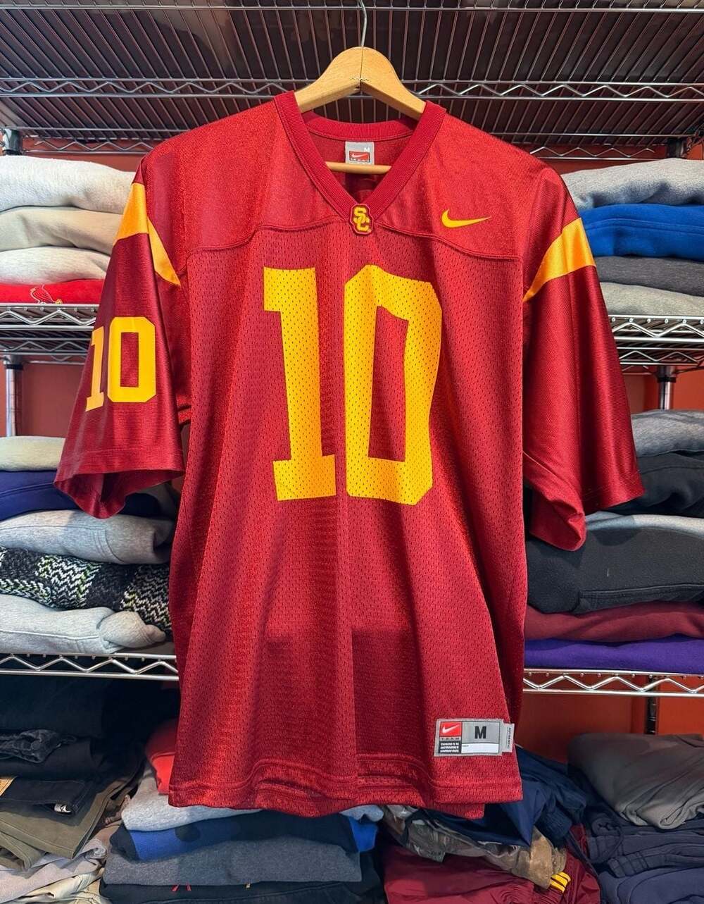Vtg Nike USC Trojans College Football Jersey Number 10 Red Size Medium